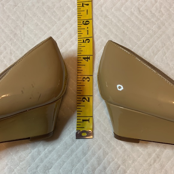 Cole Haan Nike Air Maple Sugar Patent Leather Wedge, Size 9B - Picture 11 of 16